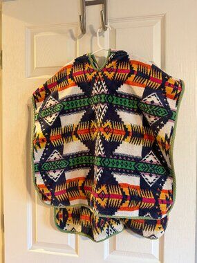 Pendleton Hooded Poncho Towel